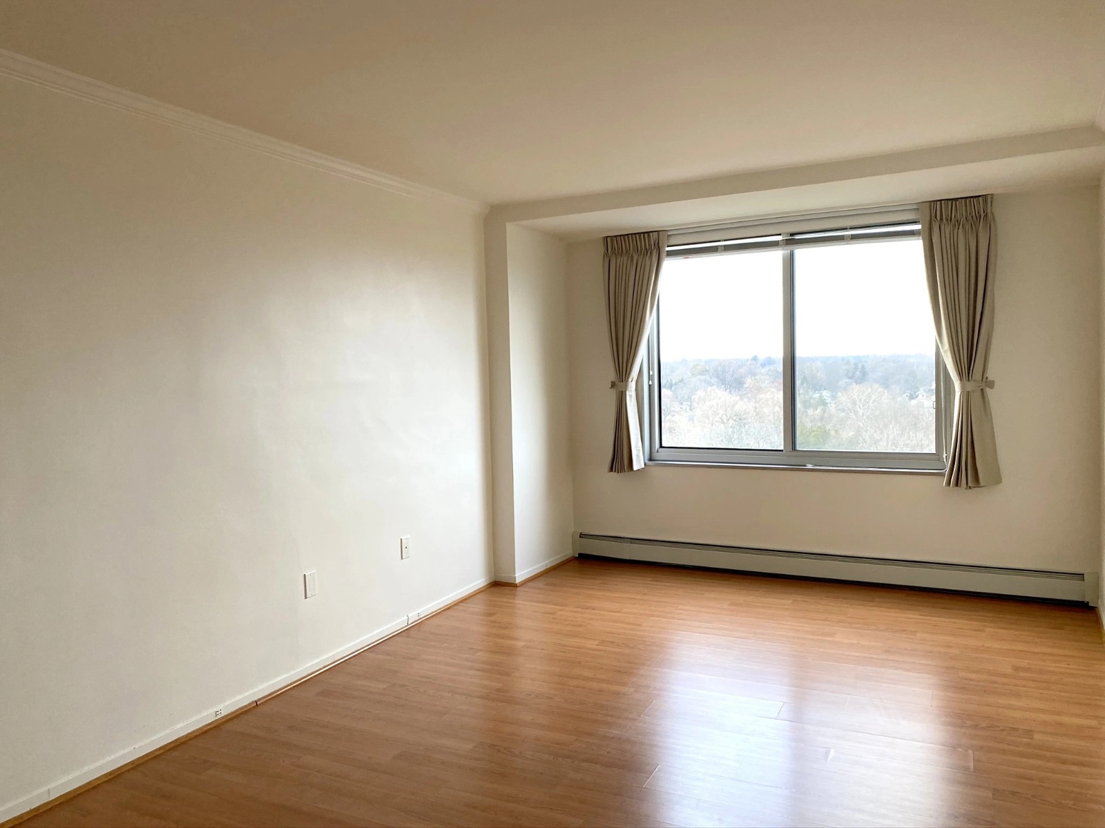 Empty living room